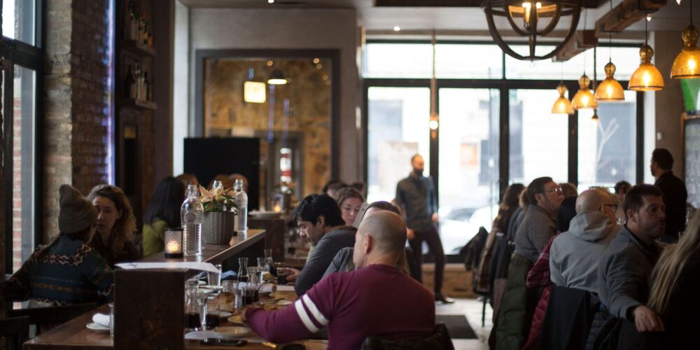 Br Bar1 for Trivia Night Debuts at Bar Roma