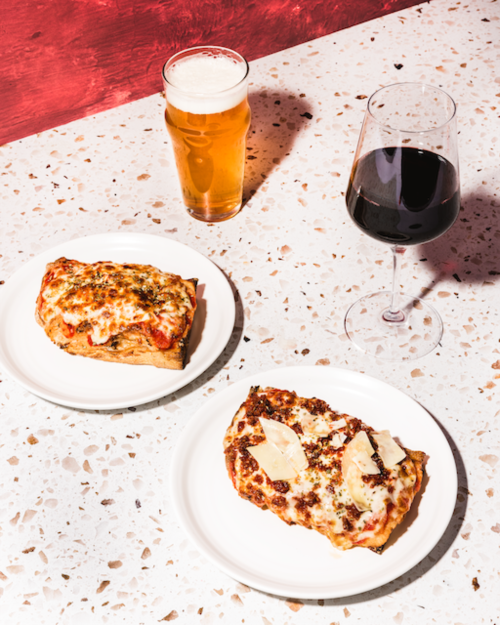 Bundle A Frame 3 for Spend Baseball’s Opening Day at Chicago Bars & Restaurants and Cheer on the Home Team