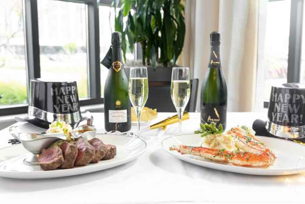 Image for Ring in 2023 at Chicago's Best Bars and Restaurants