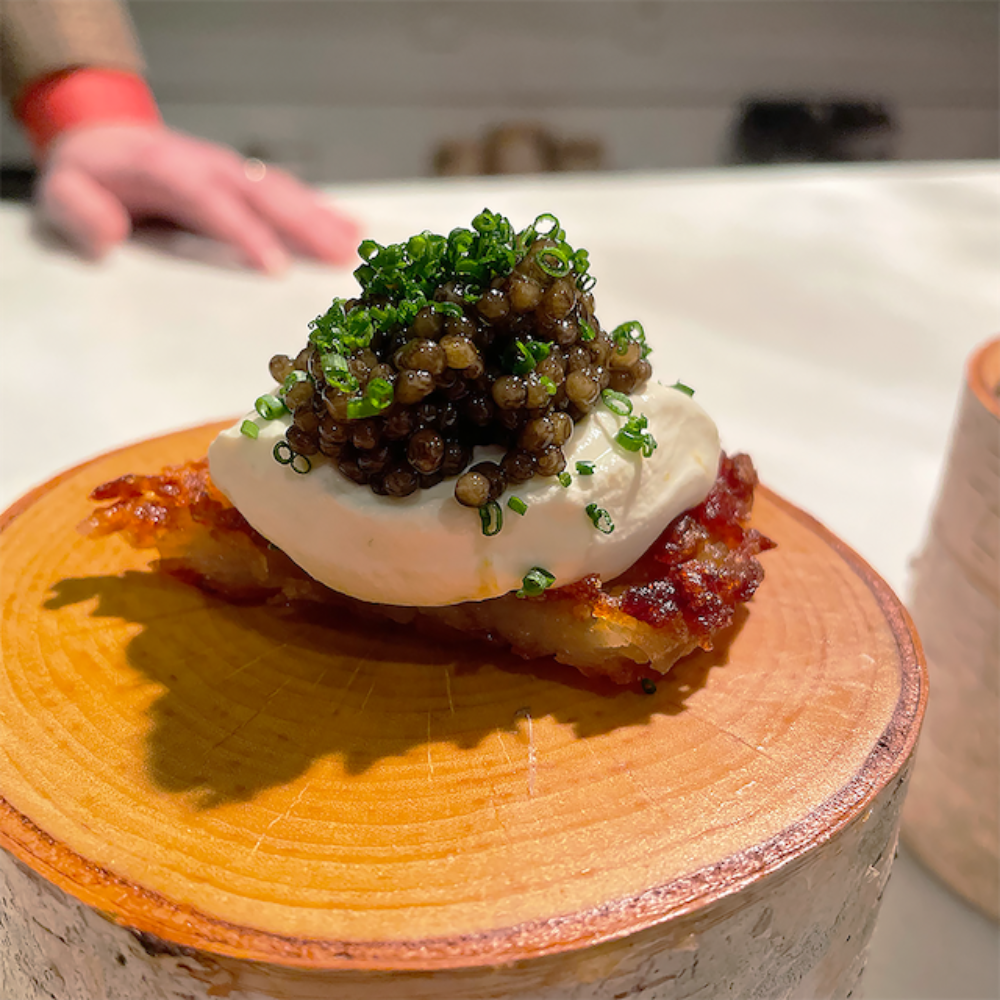 Darphin for Elizabeth Restaurant Expands Dining Hours