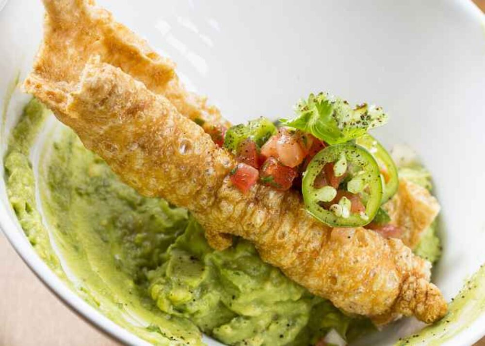 Food 17 for Dine to Donate at más!