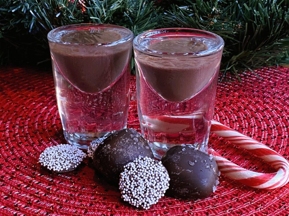 Holiday Peppermint Shots 12 2 23 for Holiday Specials at Mac’s Wood Grilled