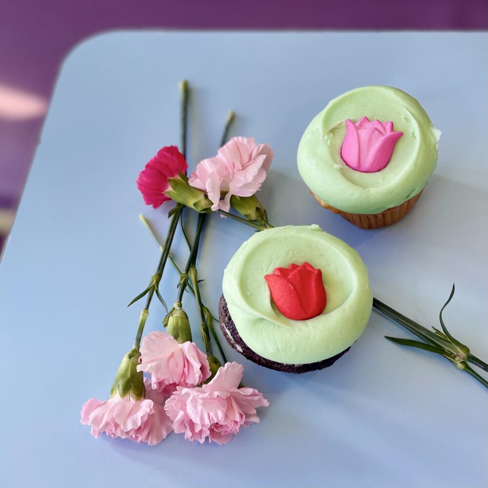 Image for Wine and Dine Your Mom for Mother's Day at these Chicago Restaurants