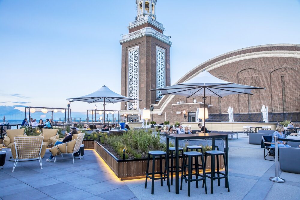 Offshore for Top Places to Dine al Fresco this Summer in Chicago