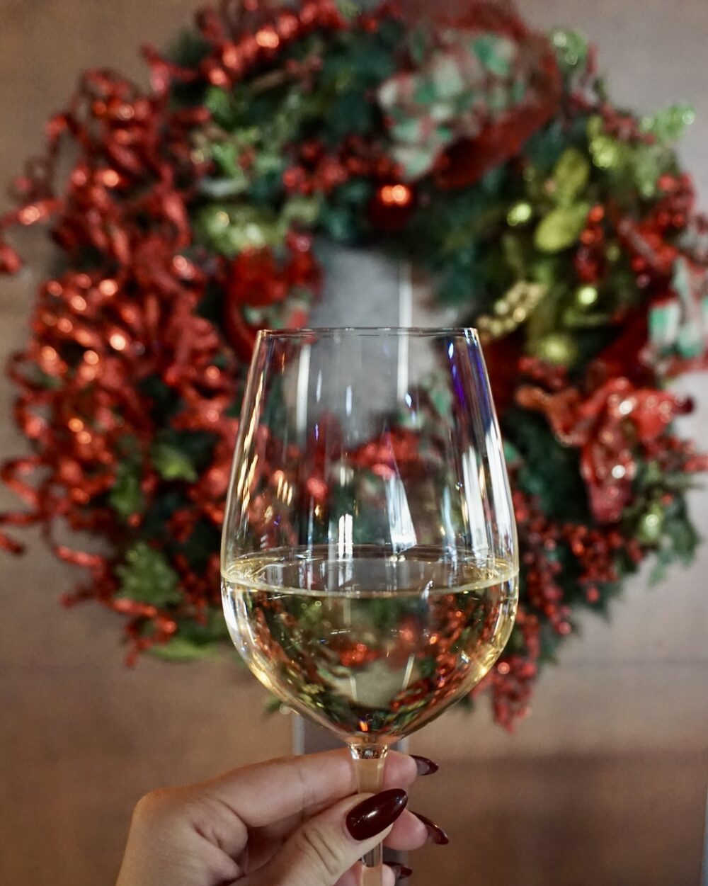 Pippins Holiday Happy Hour for Celebrate the 2024 Holiday Season at These Chicago Bars and Restaurants