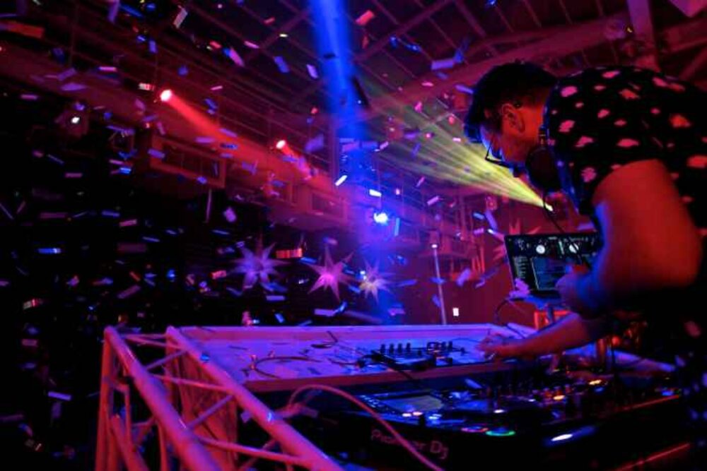 Roof 192653 for Lollapalooza Specials at ROOF on theWit and Shore Club