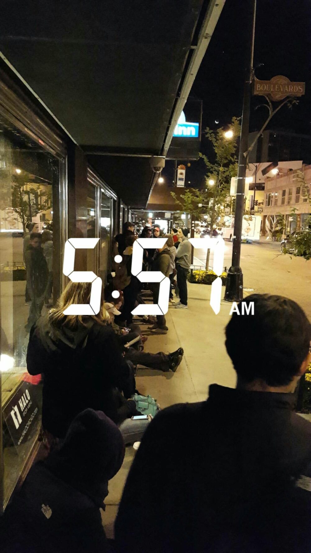 Stan's Donuts Line Lauren Knight