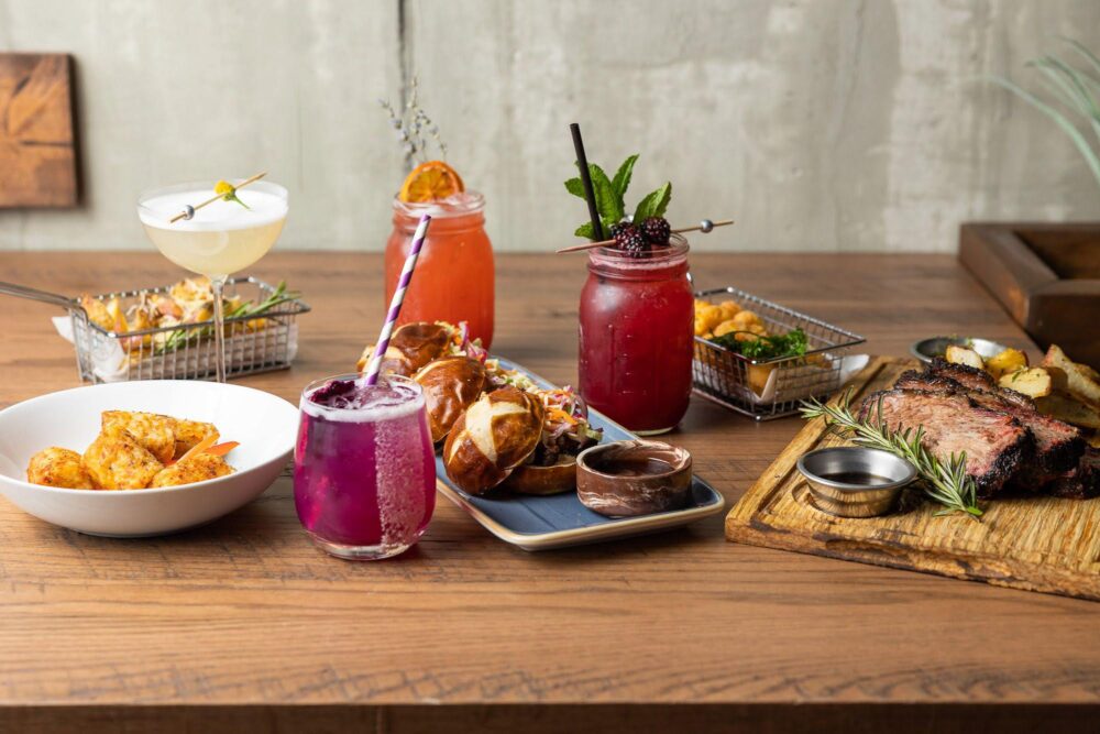 Cheers 1 for Spend Baseball’s Opening Day at Chicago Bars & Restaurants and Cheer on the Home Team