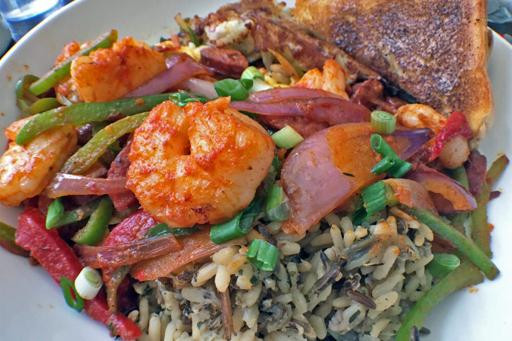 New Orleans scramble for Fahlstrom's Fresh Seafood Market Brings Brunch Classics to Lakeview