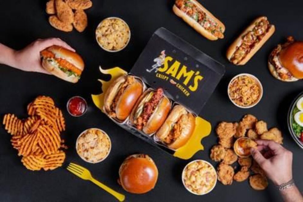 Sam's Crispy Chicken for Umami Burger Debuts “Newmami” Menu, Expanded Beverage Program and more
