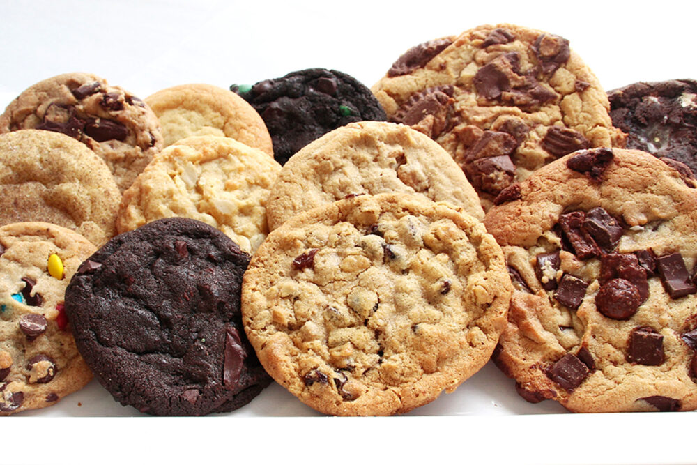 insomnia cookies open 0001 dozen plate 1500 for No Rest for Insomnia Cookies… Third Chicago Location Now Open in Wicker Park