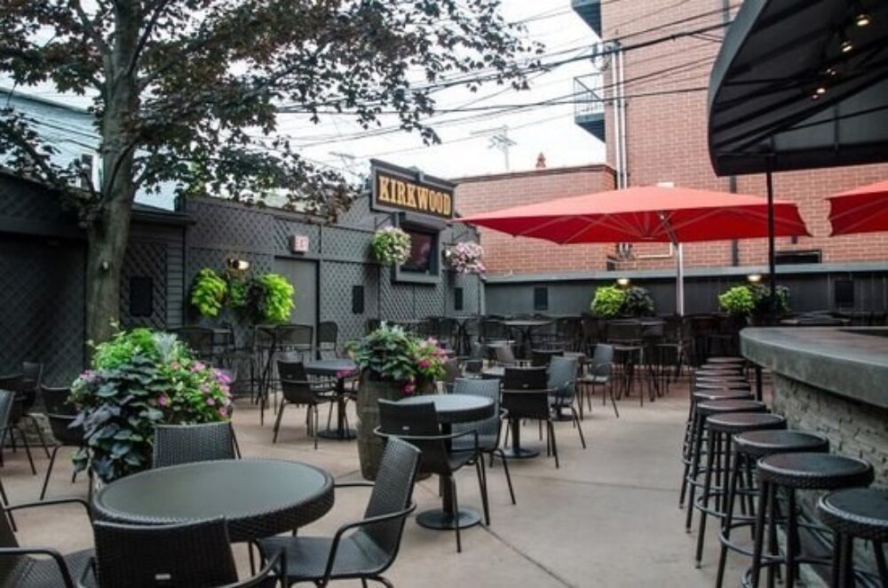 Kirkwood Bar Grill for Memorial Day Weekend Happenings in Chicago