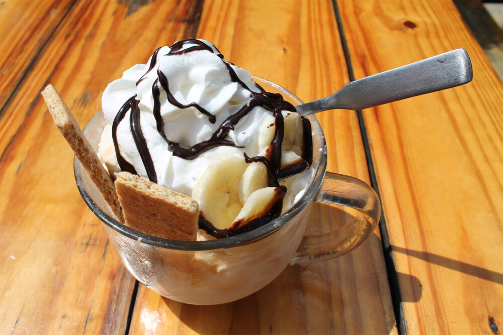 parts labor foster 0001 471ad5a7 08b9 42fc bb72 693a627e380f for Parts and Labor Debuts New Banana Foster Sundae