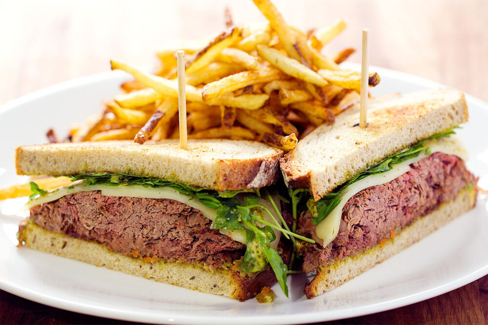 Brooklyn Deli Roast Beef for Standard Market Grill Launches New Spring Menu