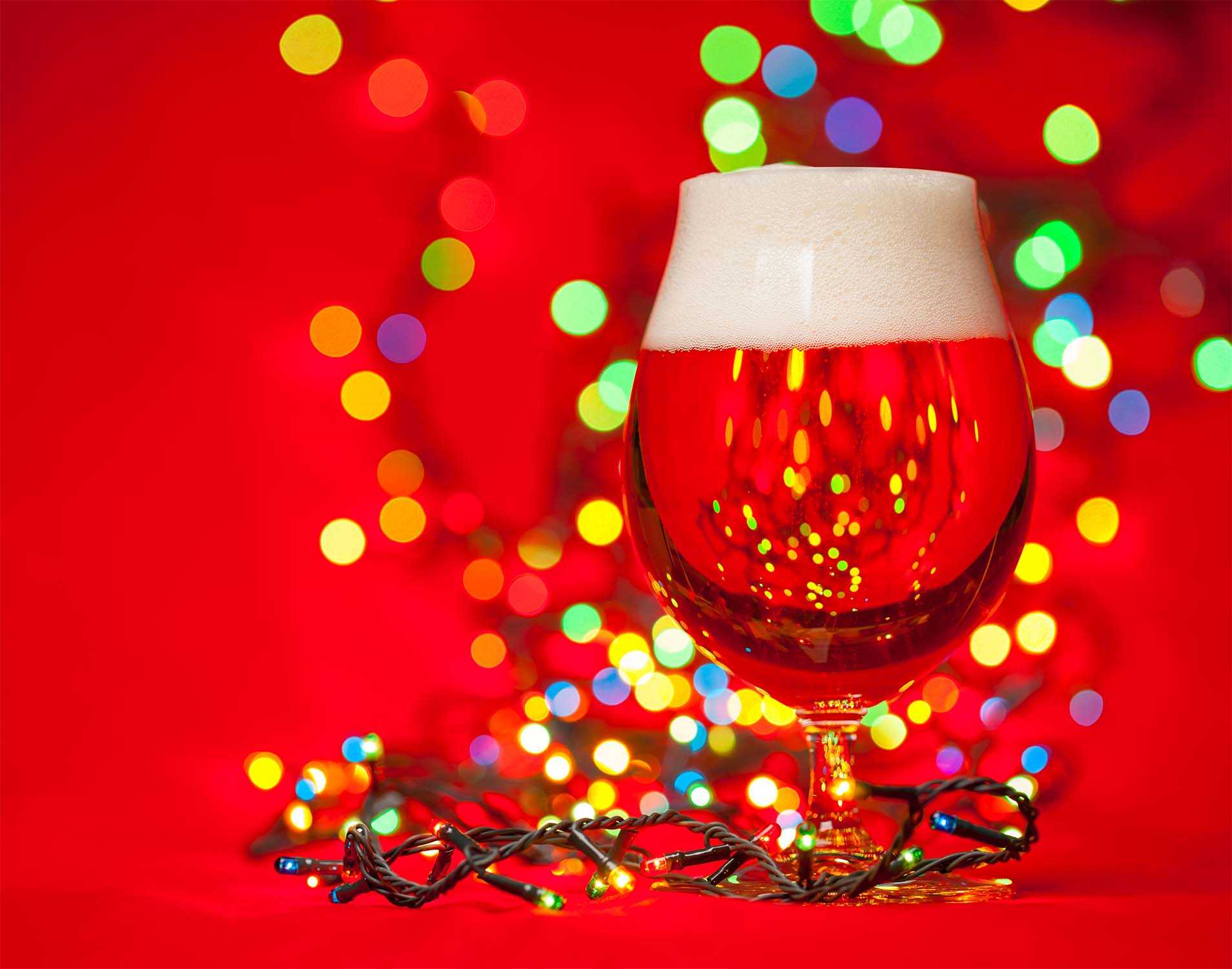 Christmas Beer With Lights Low for Holiday Specials at Mac’s Wood Grilled