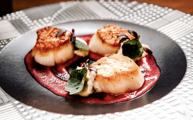 Image003 for The Metropolitan Celebrates 50th Anniversary