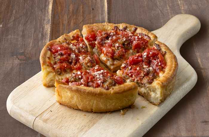 Indy Dd On Wood for Free Pizza for Government Employees at UNO Pizzeria and Grill
