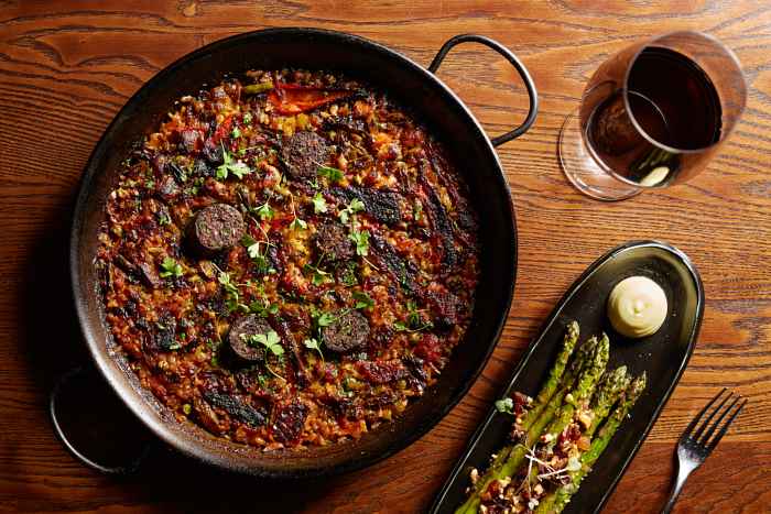 Mercat Day2 11 for Mercat a la Planxa Offers Alligator Paella Special