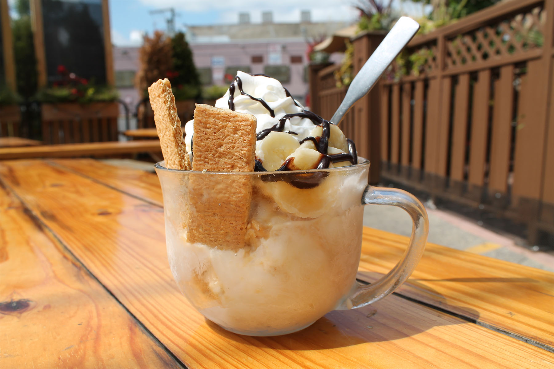 parts labor foster 0000 3eb2e34d 5a82 48c4 8de8 687466fbc413 for Parts and Labor Debuts New Banana Foster Sundae