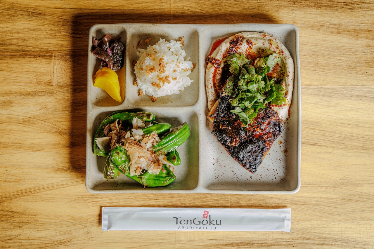 Tengoku Avec 01 for avec Teams Up with TenGoku Aburiya for West Loop Power Lunch